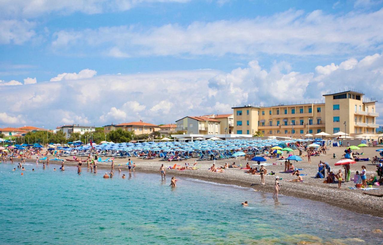 Hotel Stella Marina Marina di Cecina Esterno foto