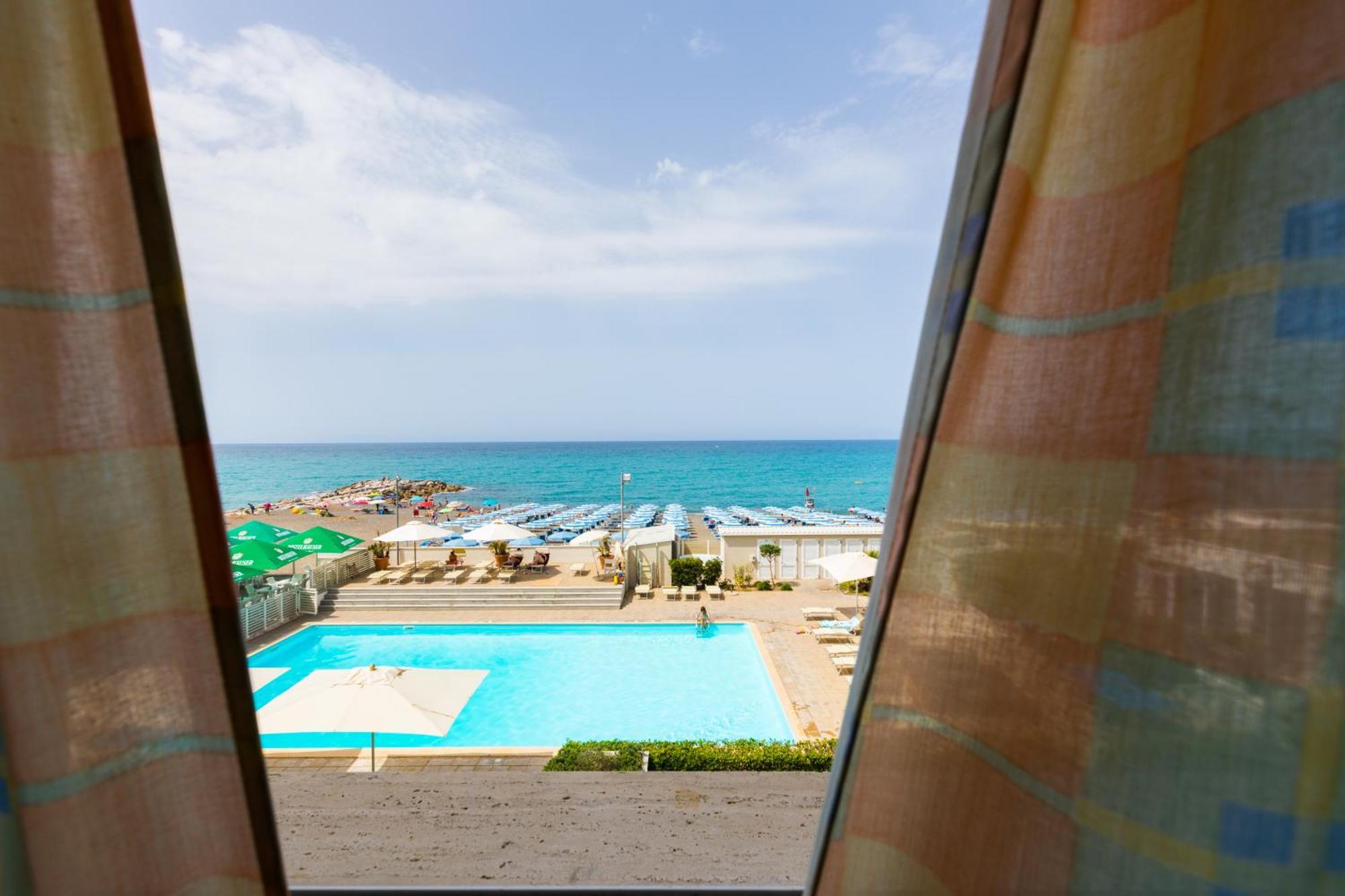 Hotel Stella Marina Marina di Cecina Esterno foto