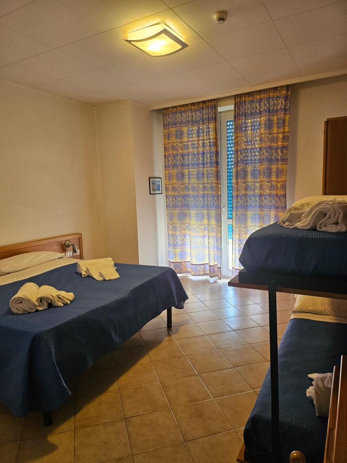 Hotel Stella Marina Marina di Cecina Esterno foto