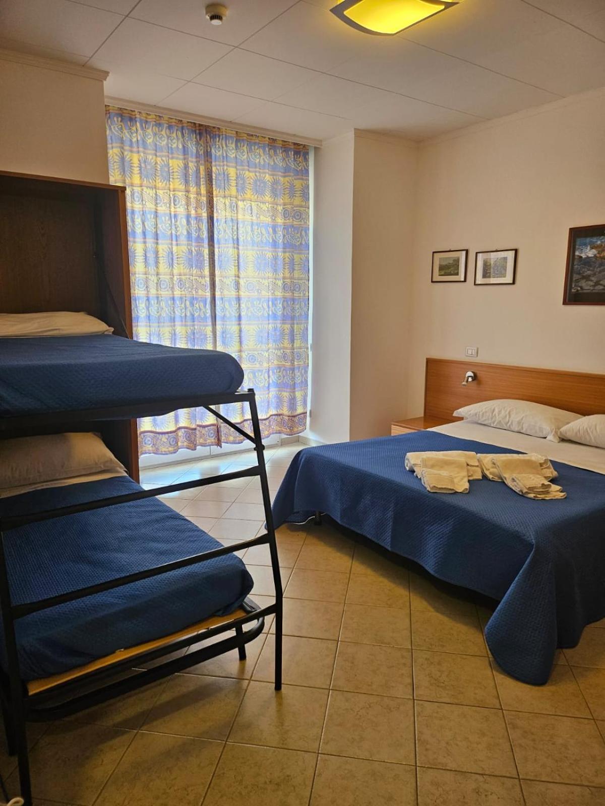 Hotel Stella Marina Marina di Cecina Esterno foto